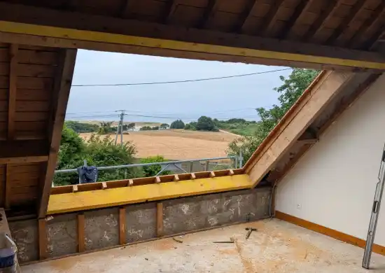 Couverture Sylvain Tricoche Couvreur Pres De Quimperle Lumiere Naturelle